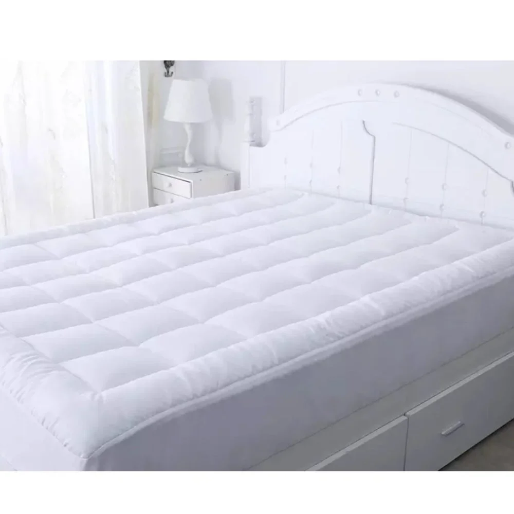 NWOT✨Nakula🔸Twin Mattress Microfiber Cover Protector